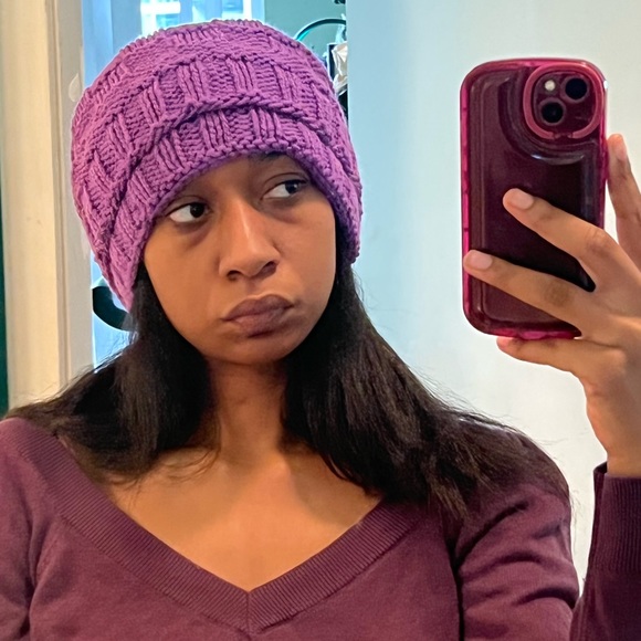 Purple beanie - Picture 4 of 17